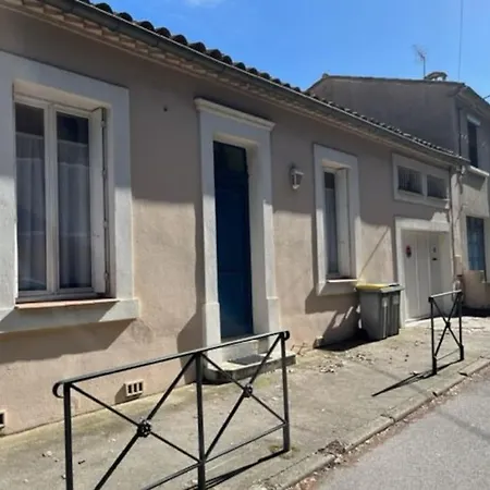 Maison La Soleiade بيت للعطل *